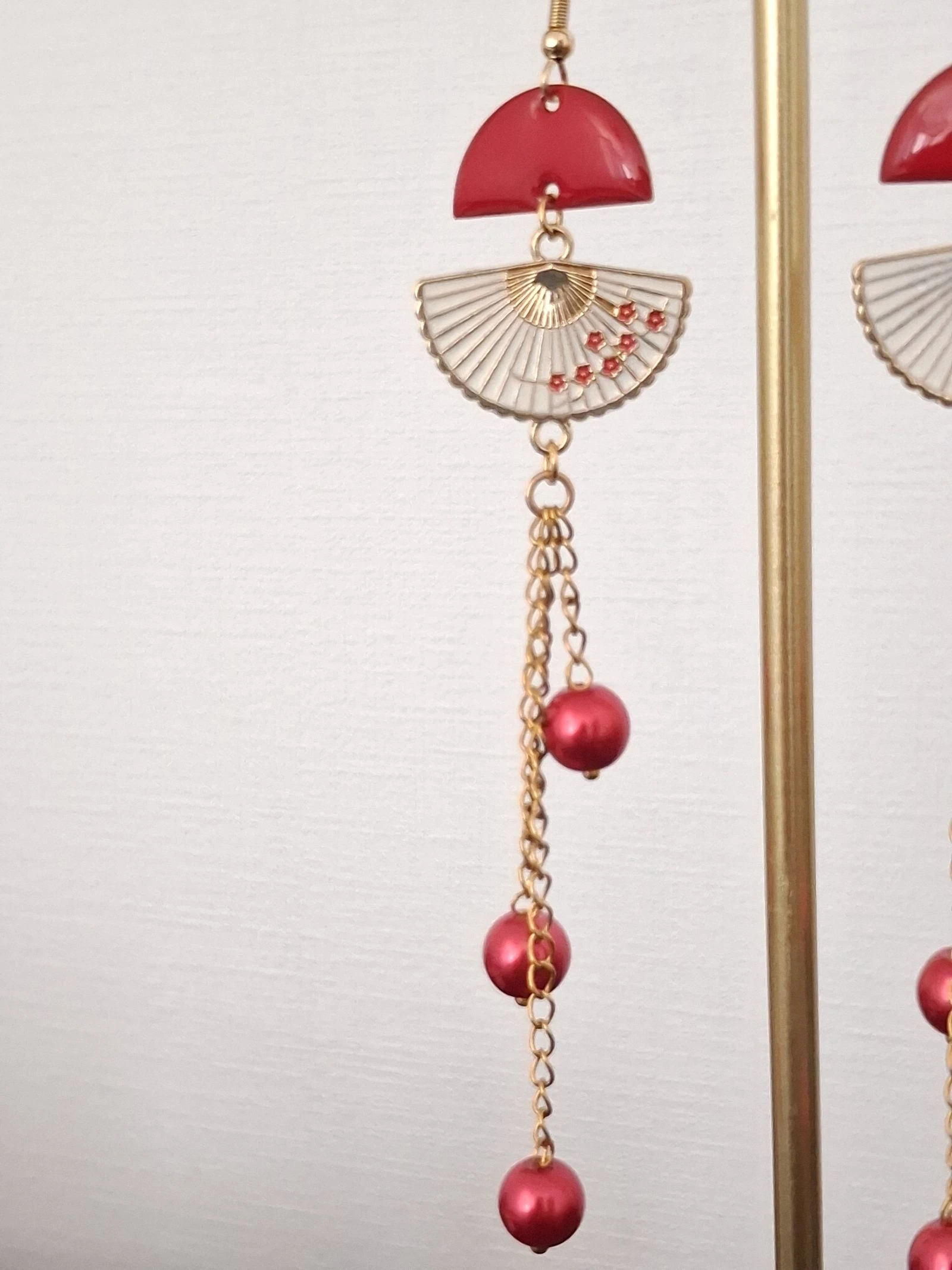 Dangle earrings – photo 3